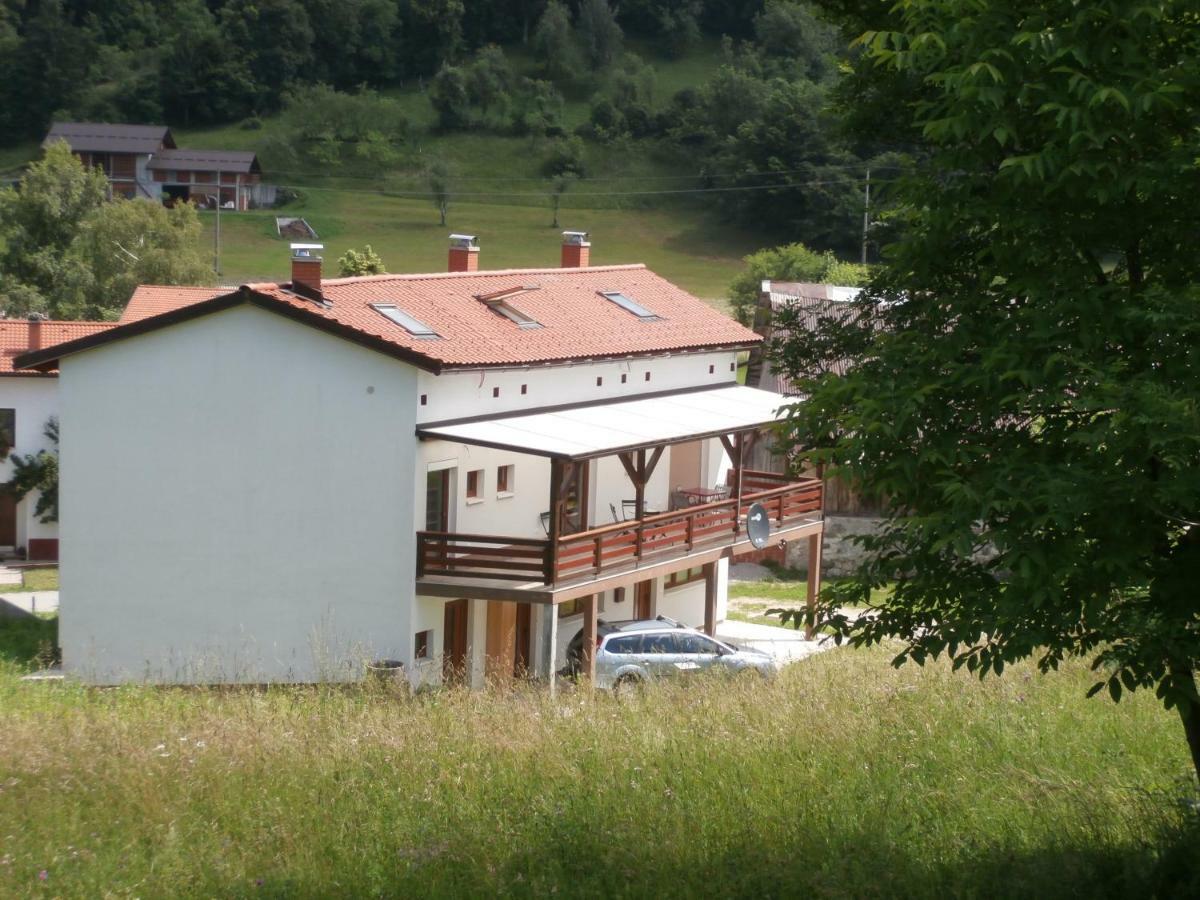 Apartma Ana Dreznica Kobarid Esterno foto